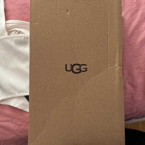 Ugg Slides - Picture 6 of 7